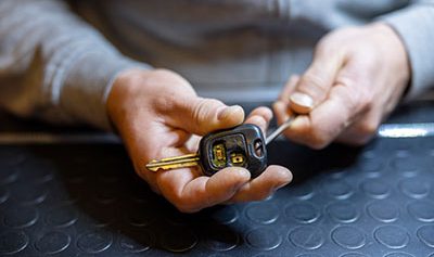 01_sostituzione_gusci_chiave_auto_tradate